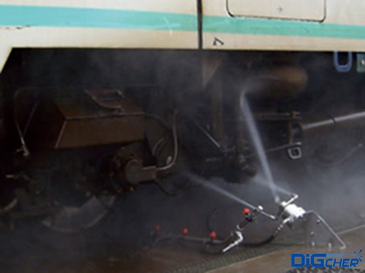 高速動車組列車輪軸除冰係統