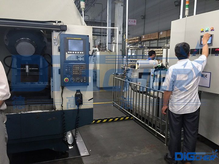 MT5029 數（shù）控高壓水去毛刺機