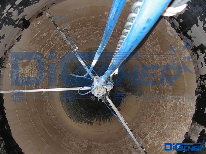 鐵路罐車自動化清洗(xǐ)係統(tǒng)升降開合機構