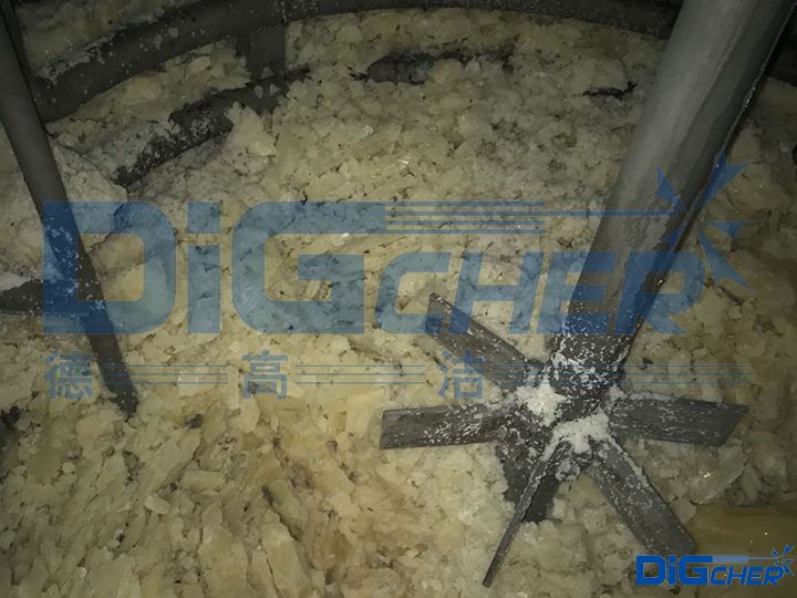 聚合釜（fǔ）內結垢