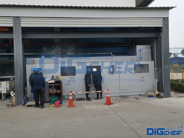 注（zhù）塑螺杆（gǎn）自動清（qīng）洗係統