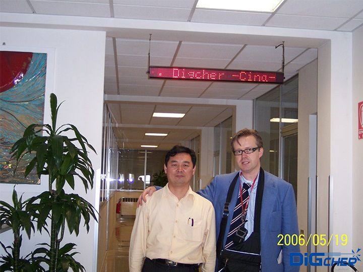 李總在德國考察(chá)供應商