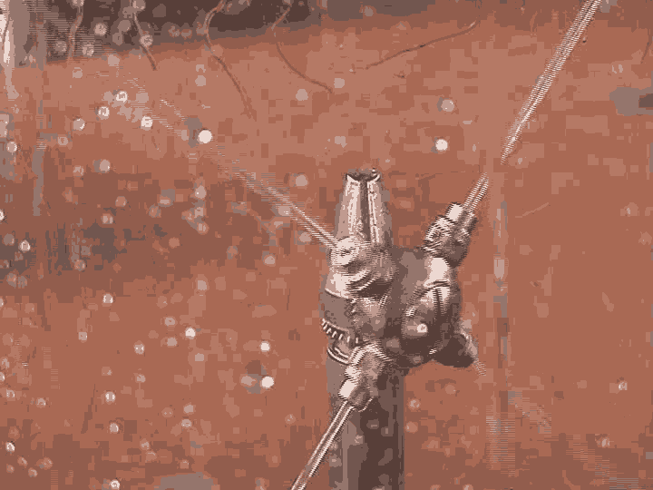 高壓(yā)水反應釜清洗執行機構