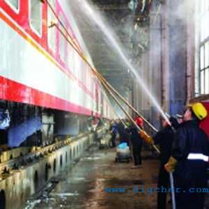 地(dì)鐵車輛清洗機-地鐵車輛外表麵清洗機-高壓水射流地鐵車輛清洗設備