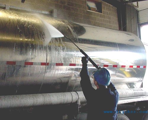 德高(gāo)潔高壓清洗機應用係列2 03(e).jpg