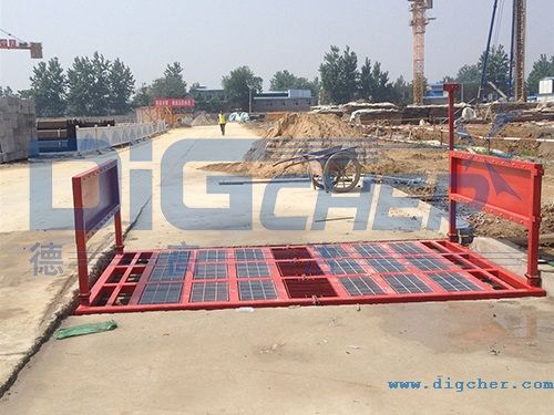 高壓水射流自動化車輛底盤清洗係統