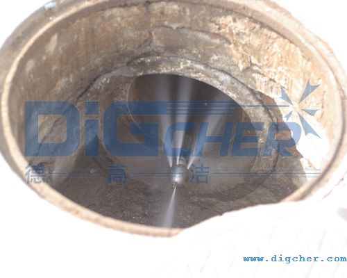 自來水管道內(nèi)壁清(qīng)洗