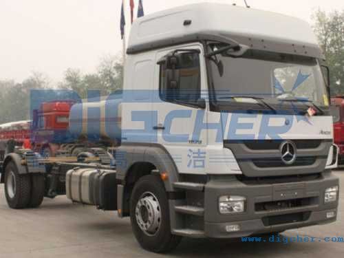 德高潔公鐵兩用軌道清掃車（chē）車輛底盤