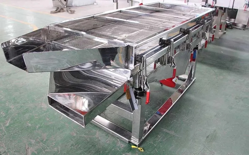 性價比高——人從眾直線振（zhèn）動篩